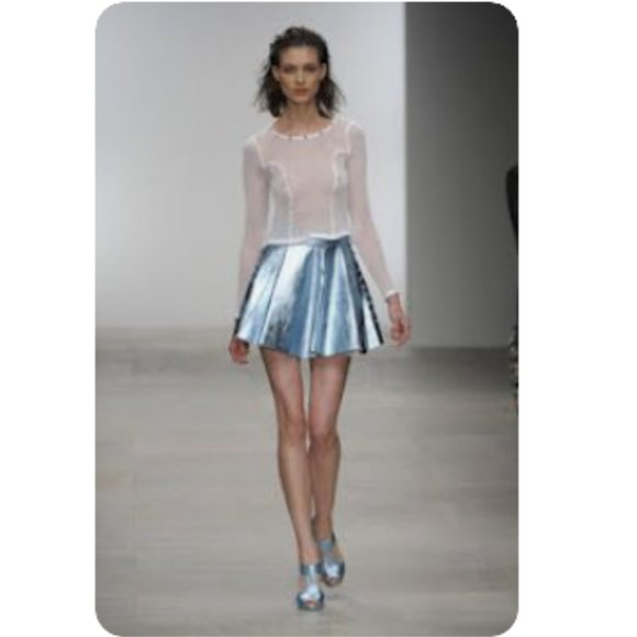 Funky Wearable Art Iridescent Hi Waist Full Skirt Fully lined Size 8 - EUC! - Picture 3 of 16